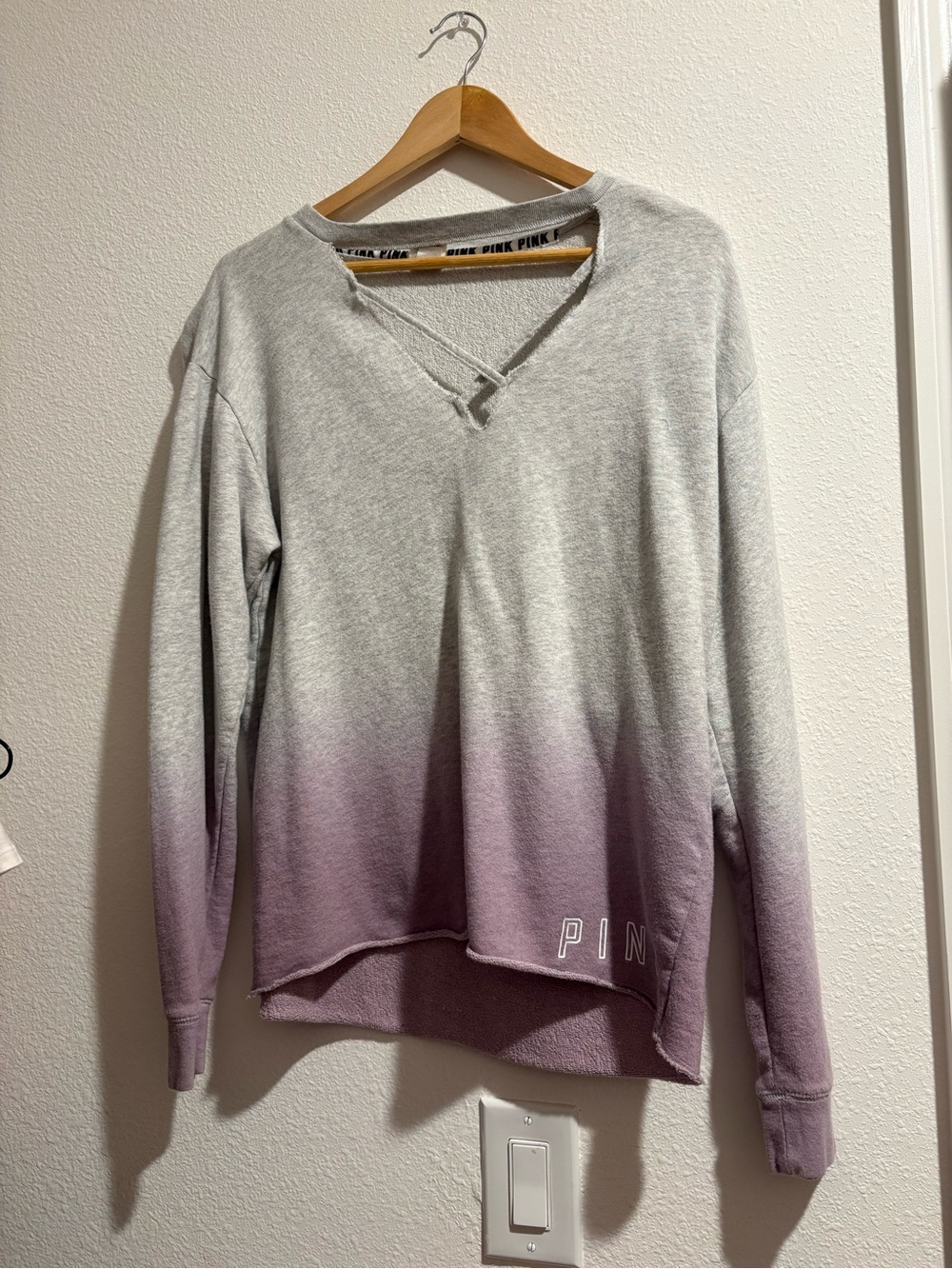 PINK Victoria's Secret Gray to Lavender Ombre V‑Neck Sweater